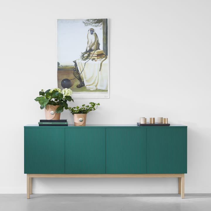 Beam sideboard, hvid lak, hvid sokkel, topplade i carrara marmor A2