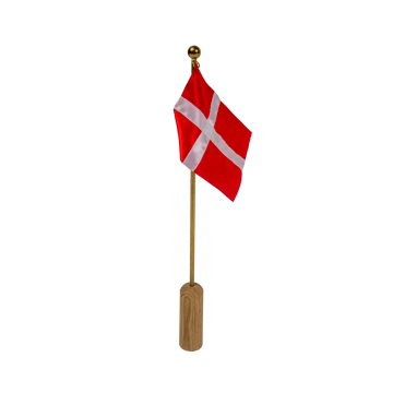 Celebrating Denmark bordflag 40 cm - Oak-brass - Andersen Furniture