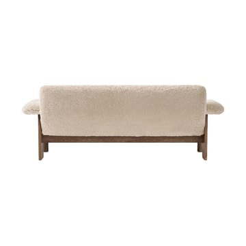 Brasilia sofa 2-personers - Walnut-Nature sheepskin curly - Audo Copenhagen