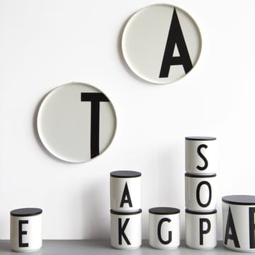 Design Letters tallerken - E - Design Letters