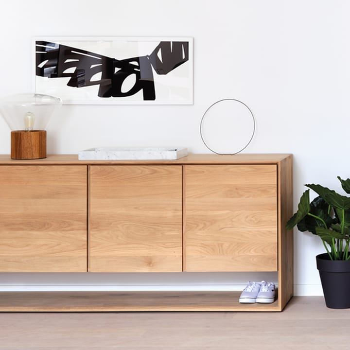 Nordic sideboard, Voks olieret eg 3 låger Ethnicraft