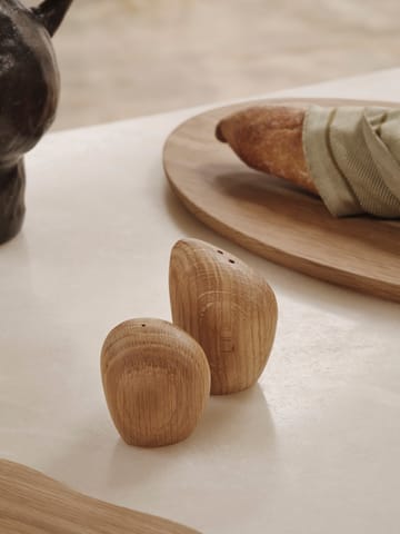 Cairn salt- og peberkar - Oak - ferm LIVING