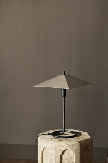 Filo square bordlampe - Black/Mirror polished - ferm LIVING