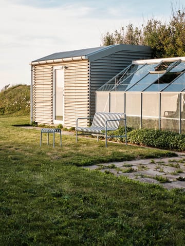 Palissade Dining bænk med armlæn - Hot galvanized - HAY