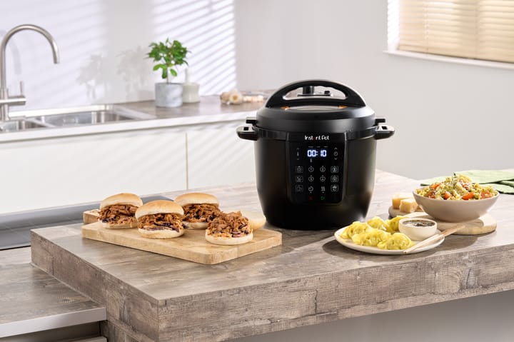 Instant Pot multicooker 5,7 L, Black Instant Pot