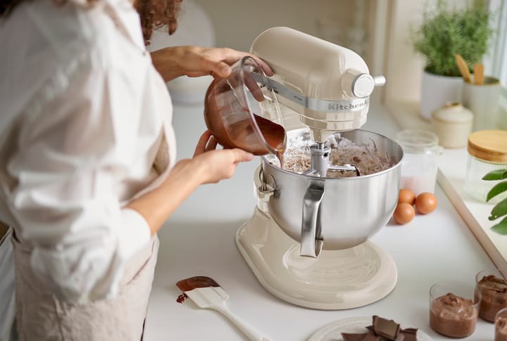 Artisan køkkenmaskine med løftearm 5,6 L - Almond cream - KitchenAid