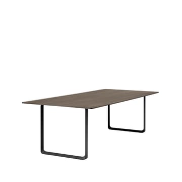 70/70 spisebord 255x108 cm - Solid Smoked Oak/Black - Muuto