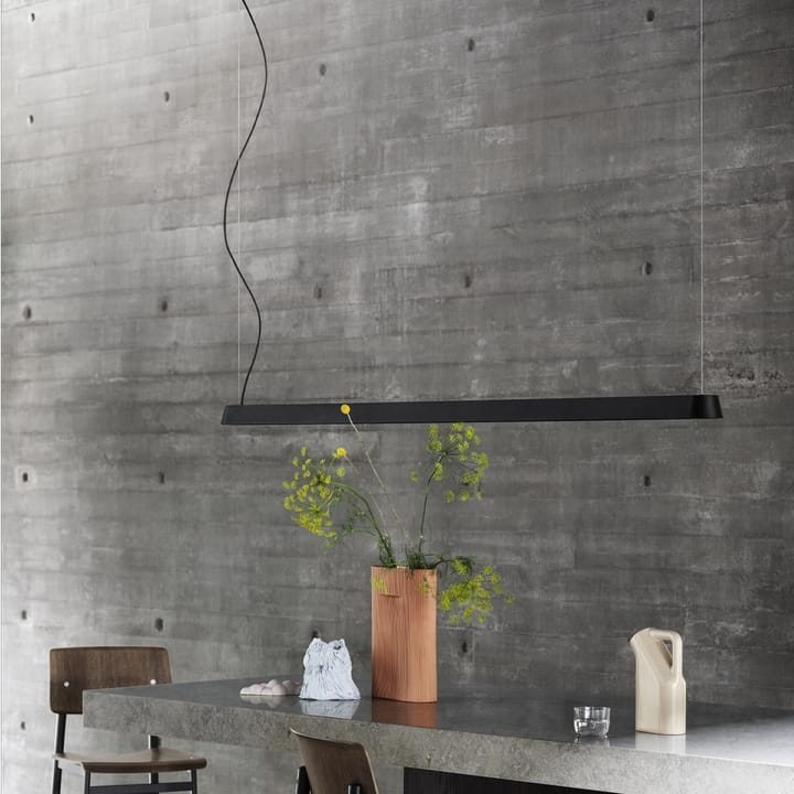 Linear pendel, black, 169,2 cm Muuto