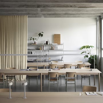 Linear System bord - Black nanolaminate/Black/Oak - Muuto