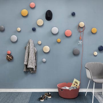 The Dots knage - midnight blue (blå) - Large - Muuto