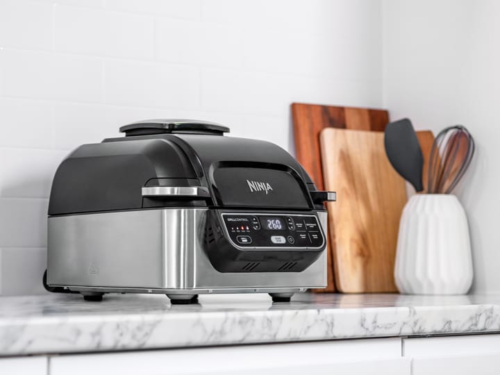 Ninja Foodi AG301 elgrill & airfryer, Sort Ninja