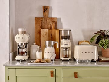 Smeg 50's Style kaffekværn med genanvendet materiale - Creme hvid - Smeg