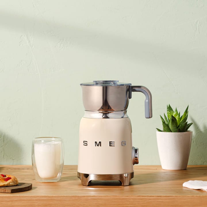 Smeg 50's Style mælkeskummer 60 cl - Crème hvid - Smeg