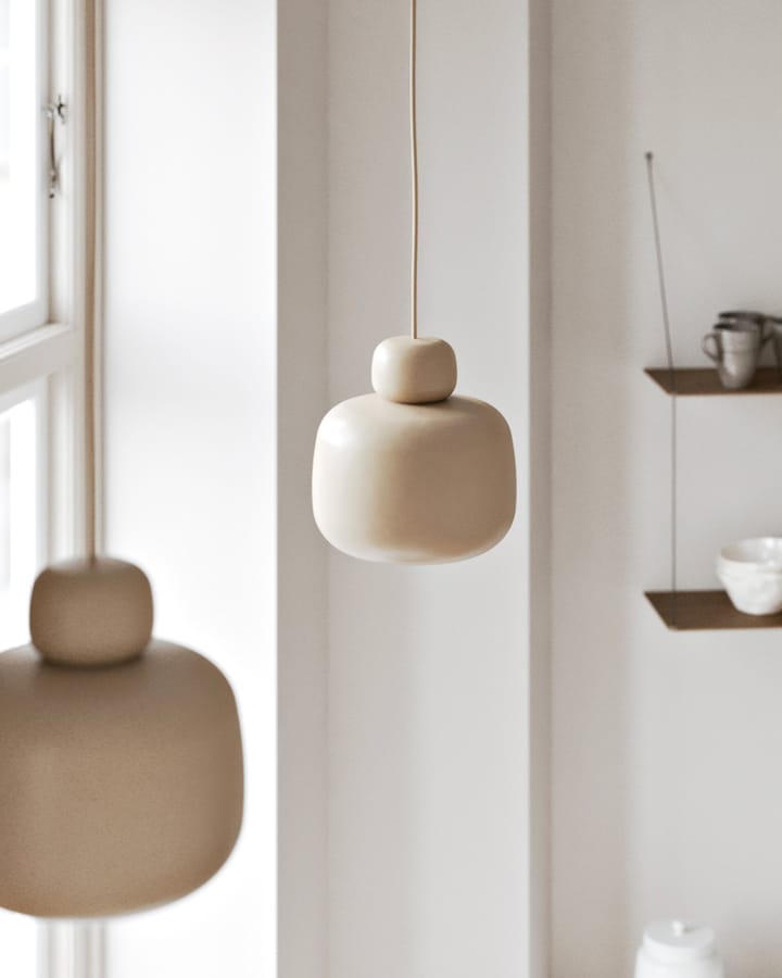 Stone loftslampe large - Beige - Woud