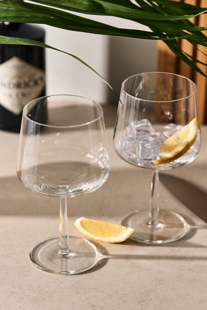 Kreative gaveidéer til en fødselsdag - Her kan du se de nye gin og tonic glas fra Essence serien fra Iittala.