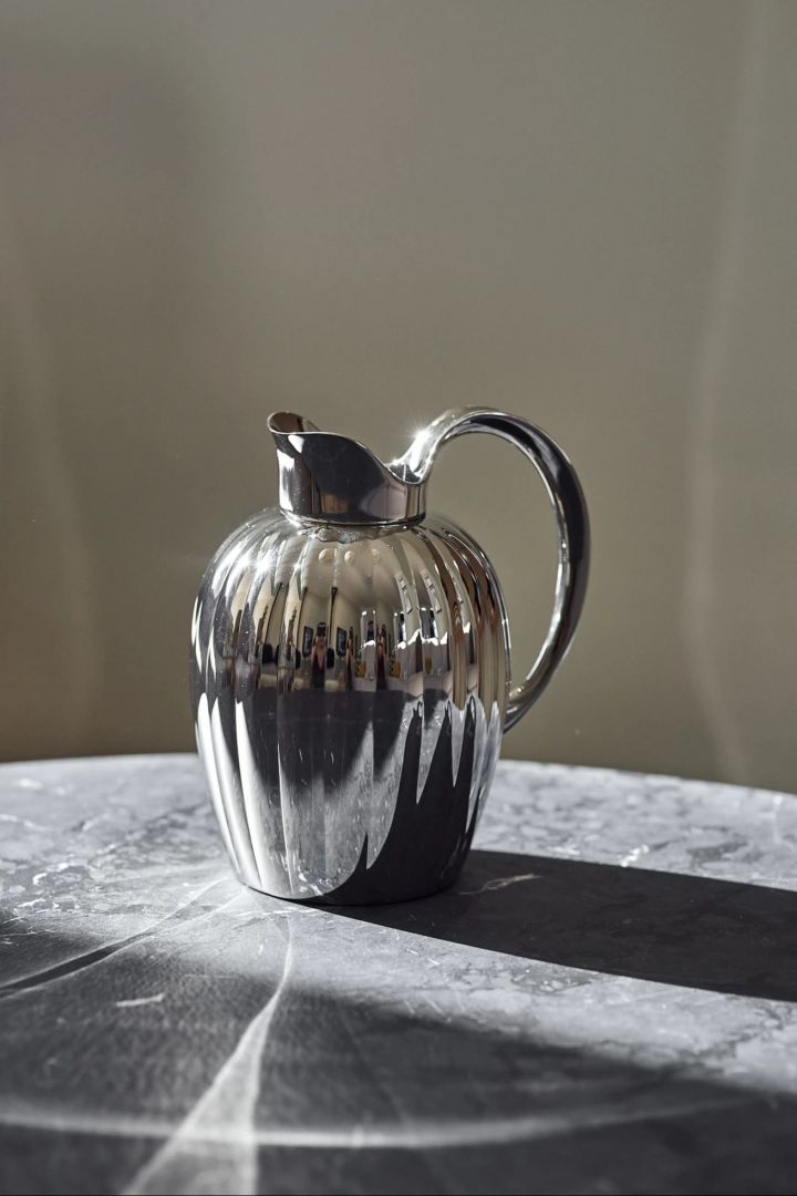 Bernadotte kanden fra Georg Jensen er en elegant bryllupsgave der er perfekt til en kaffepause sammen. 